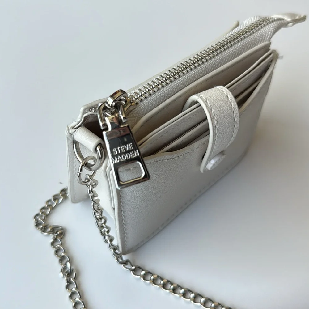 Steve Madden White Micro purse with crossbody chain - Picture 9 of 10